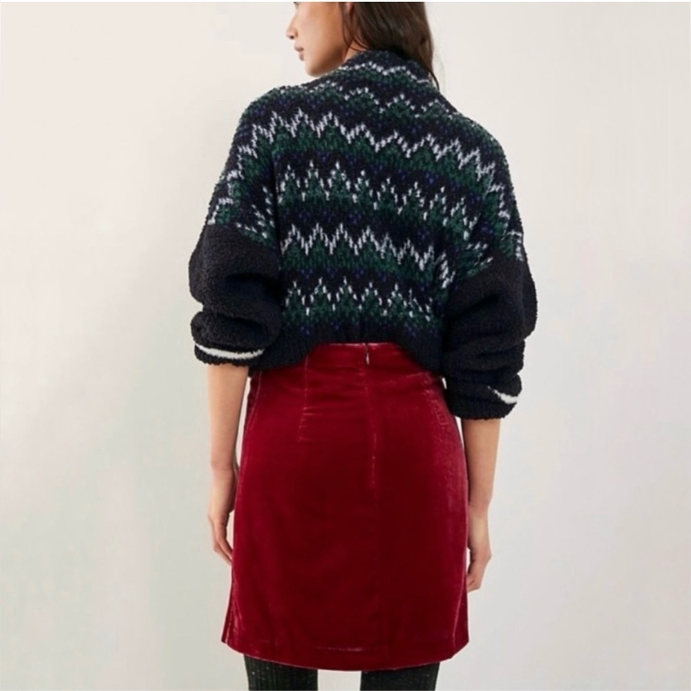 Anthropologie Size 10 Fushia Pink Crushed
Velvet High Waist Side Slit Mini Skirt - Picture 2 of 9